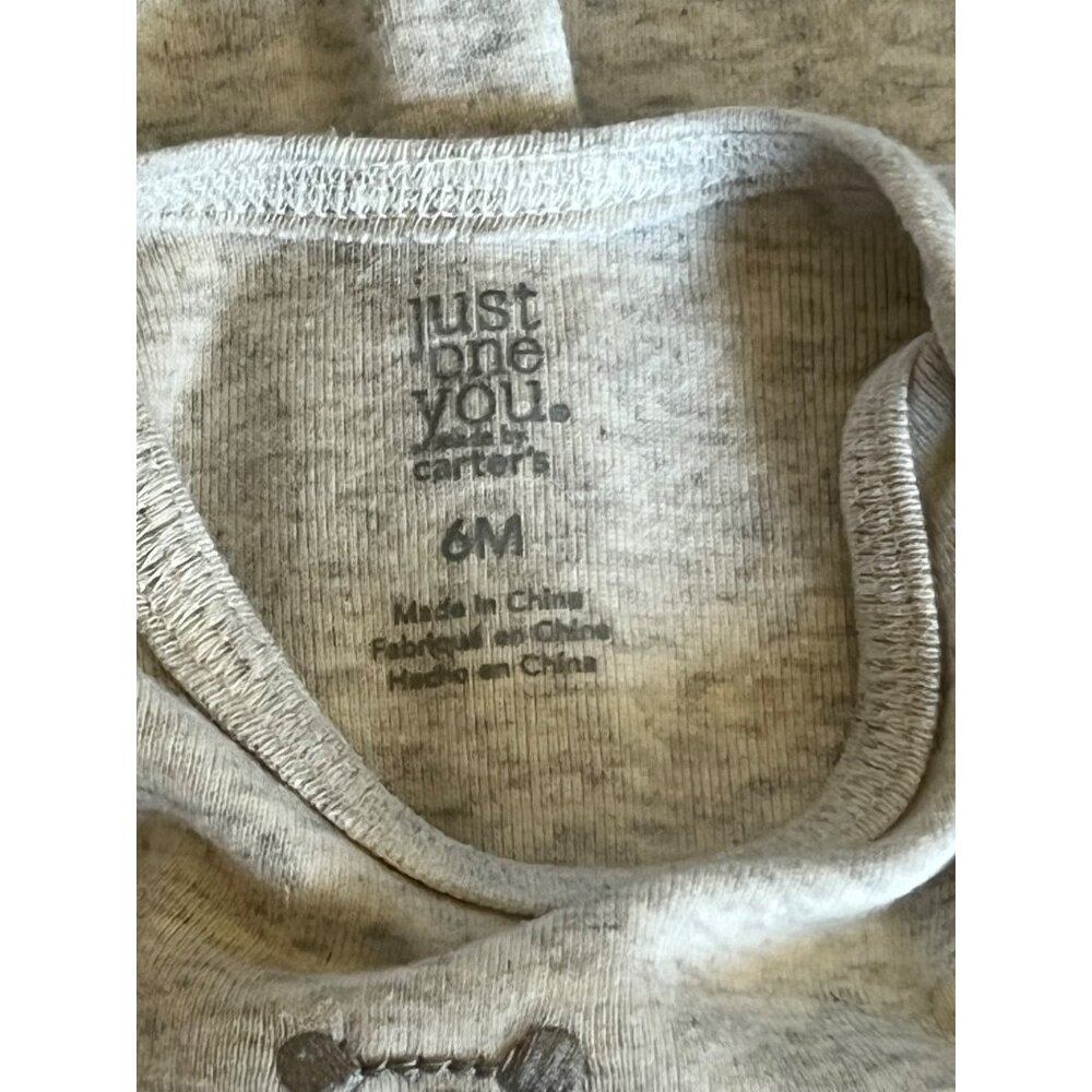 Carter’s 4 piece set 6mo Body Suit “Mommy” theme Short sleave - Picture 13 of 13